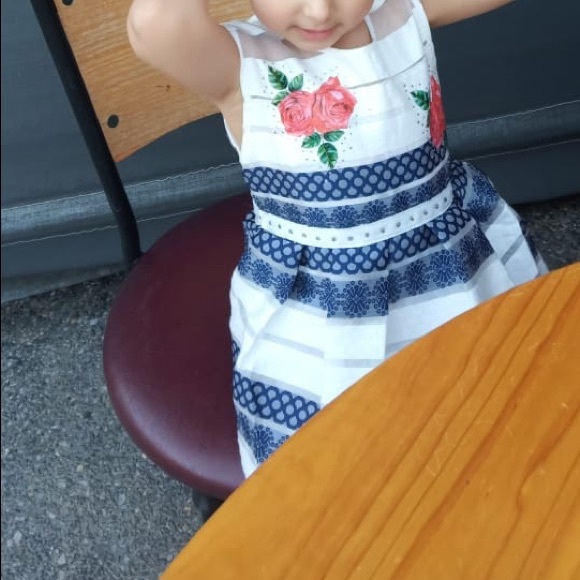 Girls frock - Picture 5 of 5